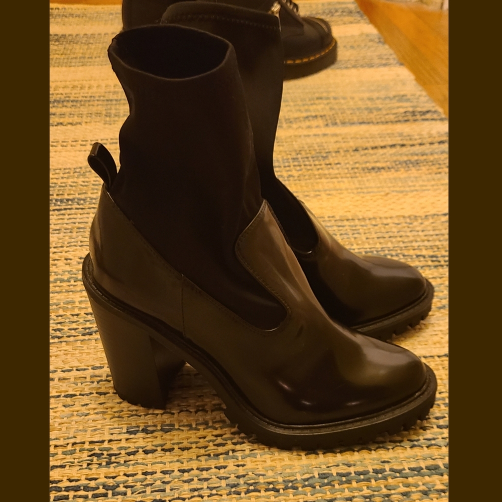 Black boots